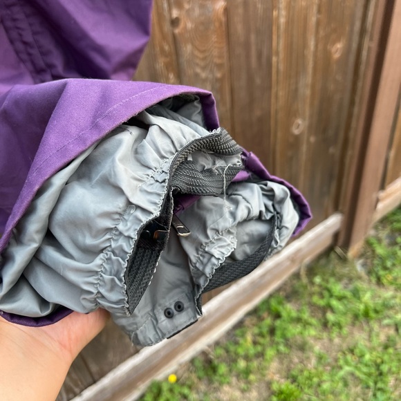 Purple snow pants in EUC - Picture 8 of 10